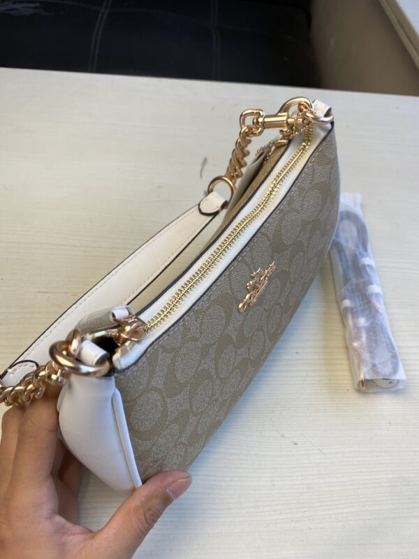 Coach Teri Armpit Bag - White 56133 - Image 2