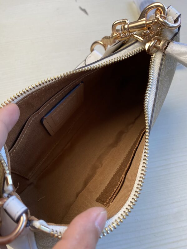Coach Teri Armpit Bag - White 56133 - Image 3