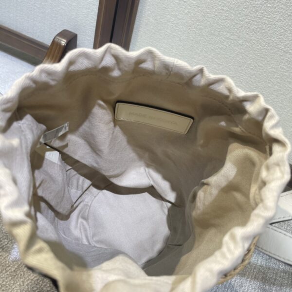 Chloe Concave Shape Basket Bag - White 35762 - Image 2