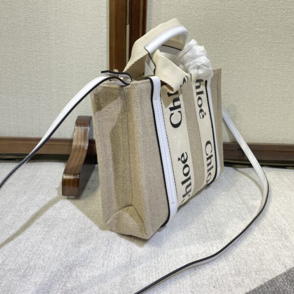 Chloe Woody Small Shoulder Strap Tote Bag - White 60621 - Image 4