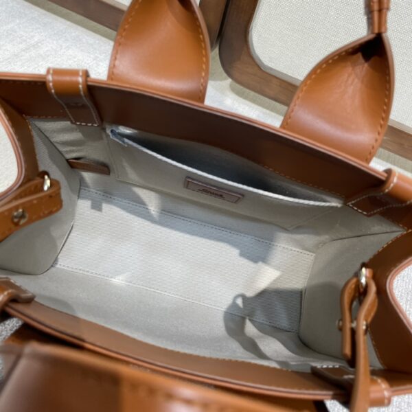 Chloe 22S Woody Large Tote Bag - Brown 11713 - Image 2