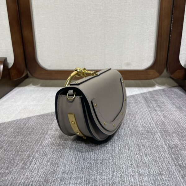 Chloe Nile Catwalk Style Handbag - Elephant Gray 46708 - Image 5
