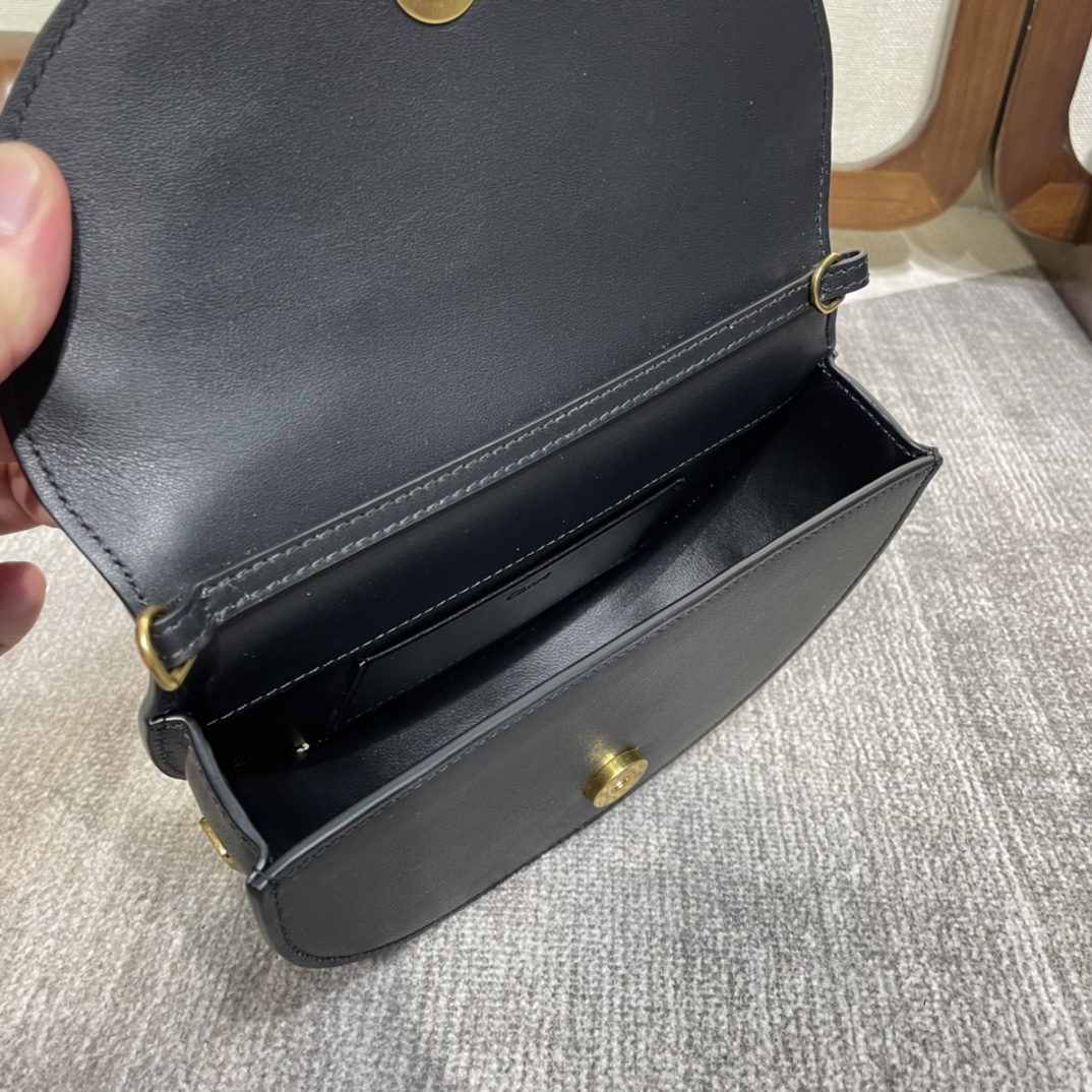 Chloe Nile Catwalk Style Handbag - Black 19032 - Image 2