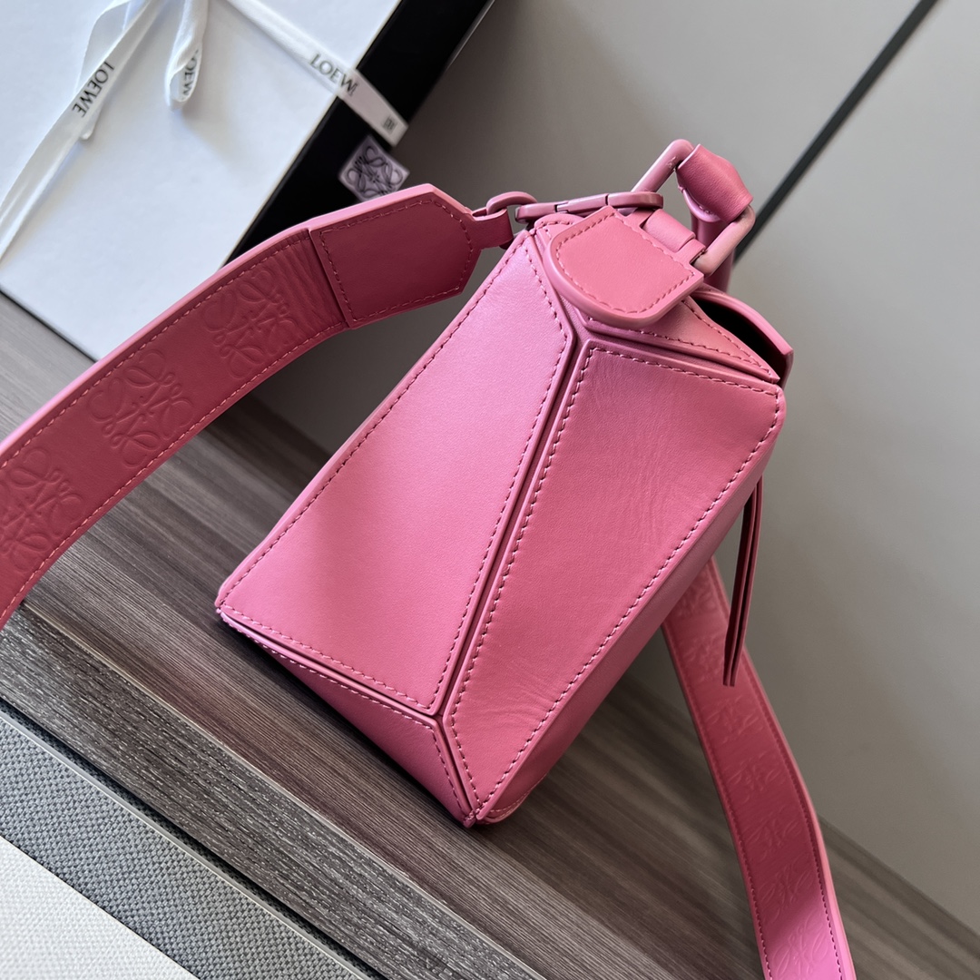 Celine Loewe Satin Cow Leather Puzzle Small Handbag - Pink 12157 - Image 5