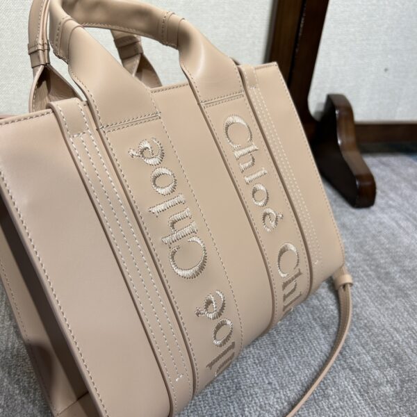Chloe 22S Woody Medium Tote Bag - Cream 10830 - Image 3