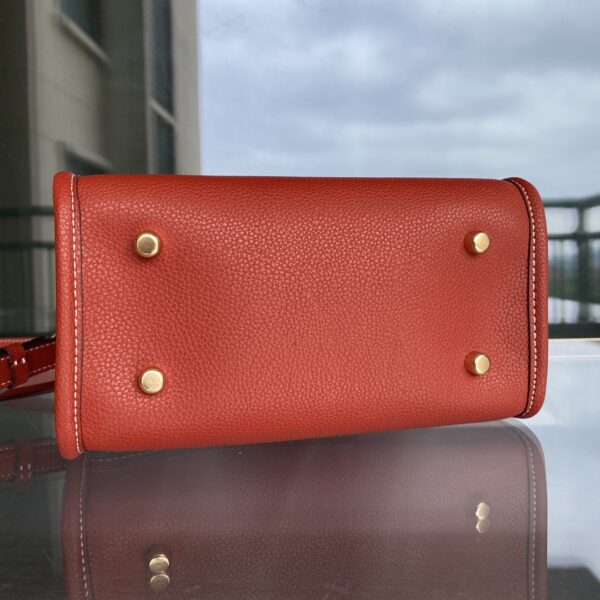 Coach Women's Sydney Small Cornflower Handbag - Red 91372 - Image 3