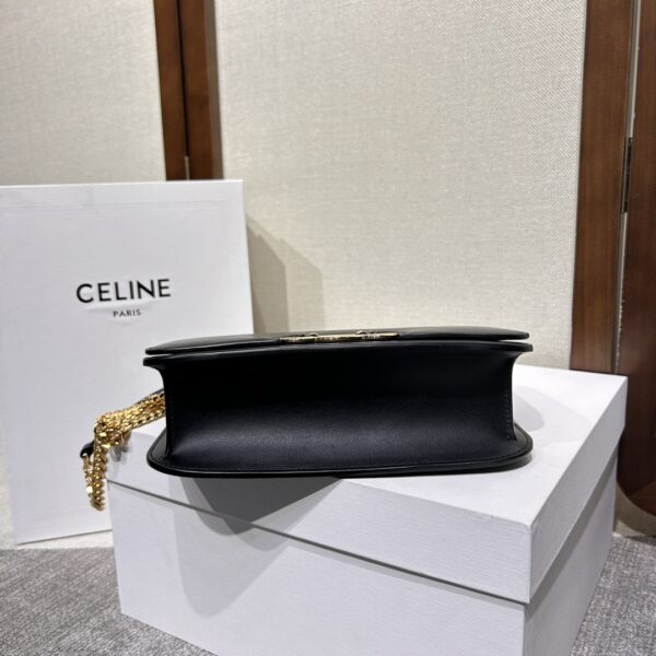 Chloe Medium Triomphe Frame Cow Leather Shoulder Bag - Black 14775 - Image 3