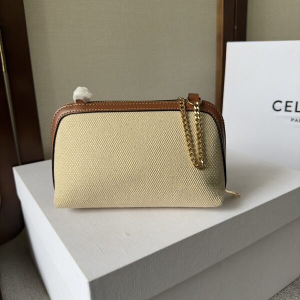 Celine Arc De Triomphe Shell Bag - Cream 95934 - Image 4