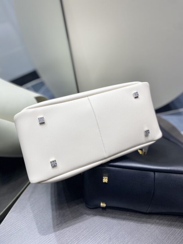 Givenchy G-hobo Medium Size Handbag - White 35533 - Image 5