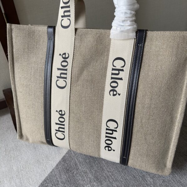 Chloe Woody Large Tote Bag - Black 79056 - Image 2