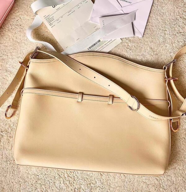 Givenchy Voyou Medium Underarm Bag - Cream 39211 - Image 5
