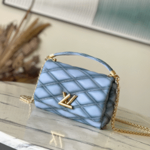 Louis Vuitton Medium-sized G0-14 Handbag - Blue 78947