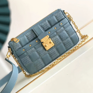 Louis Vuitton Pochette Troca Handbag - Blue 53968