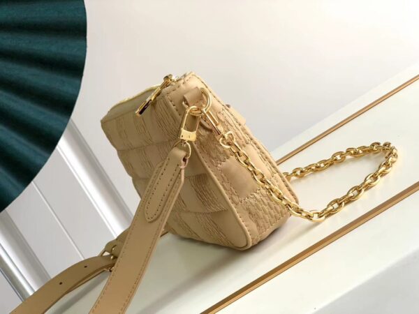 Louis Vuitton Pochette Troca Handbag - Cream 33376 - Image 3