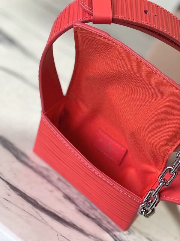 Louis Vuitton Micro Steamer Handbag - Red 91376 - Image 5