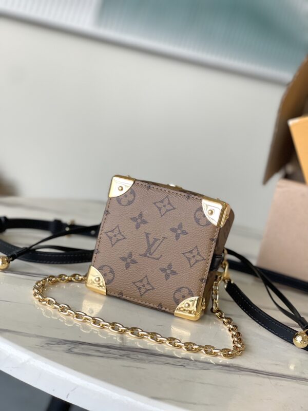 Louis Vuitton Noé Purse Charm Monogram Handbag 46004 - Image 2