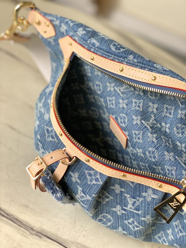 Louis Vuitton High Rise Fanny  Denim Bag 82264 - Image 3