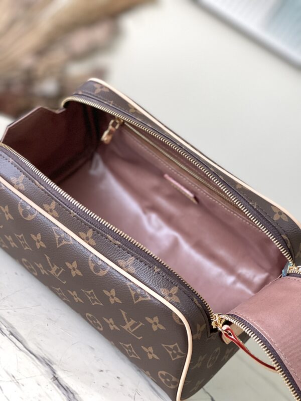 Louis Vuitton Dopp Laundry Bag - Brown 65736 - Image 3