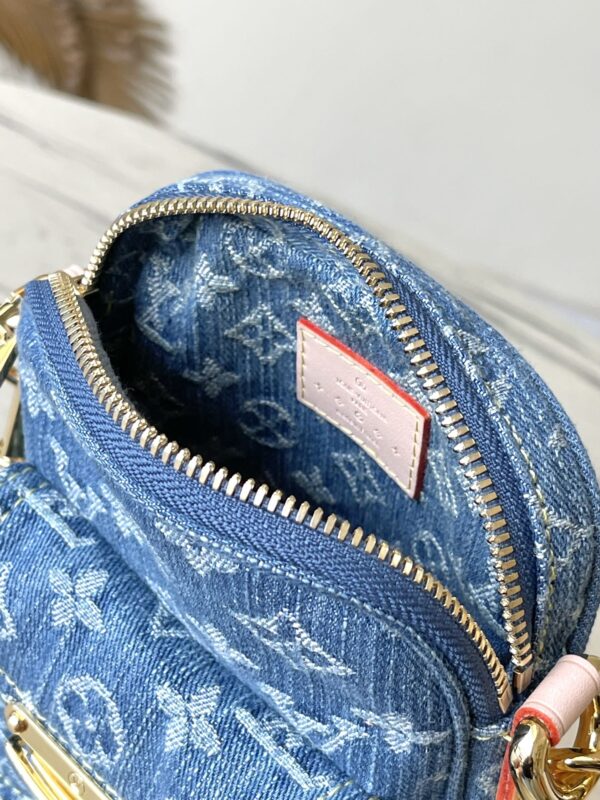 Louis Vuitton Fairfax Pochette Denim Handbag 47981 - Image 3
