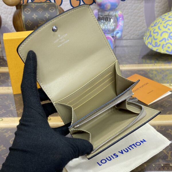 Louis Vuitton LUIRIS COMPACT Short Wallet - Gray 53160 - Image 4